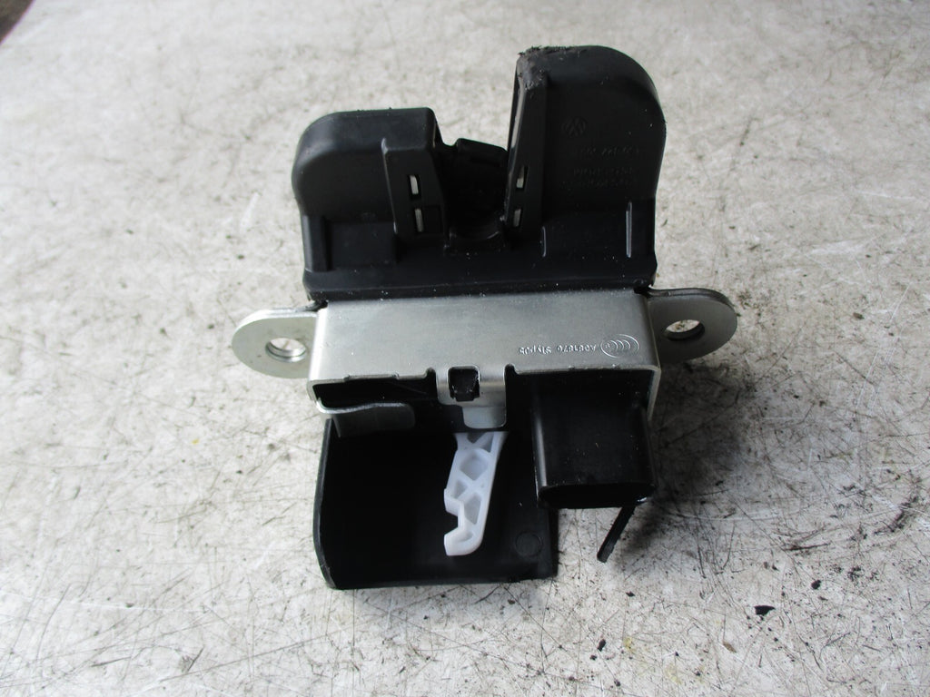 VW VOLKSWAGEN 2020 UP TAILGATE LOCK MECHANISM 1S0827505E