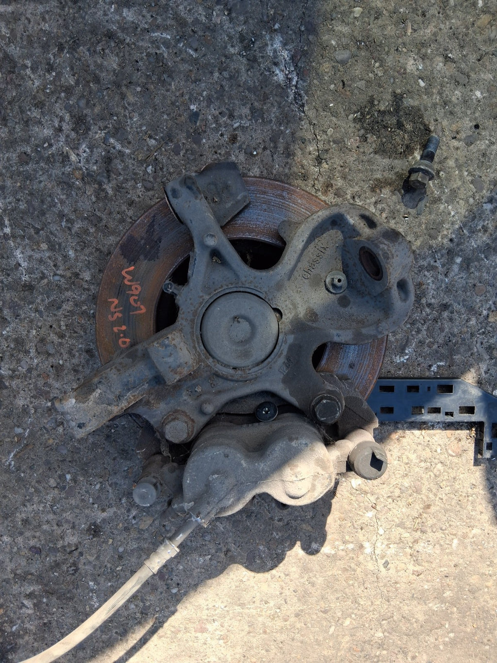 2018 MERCEDES BENZ SPRINTER W907 NSF PASSENGER FRONT LEFT HUB BRAKE CALIPER