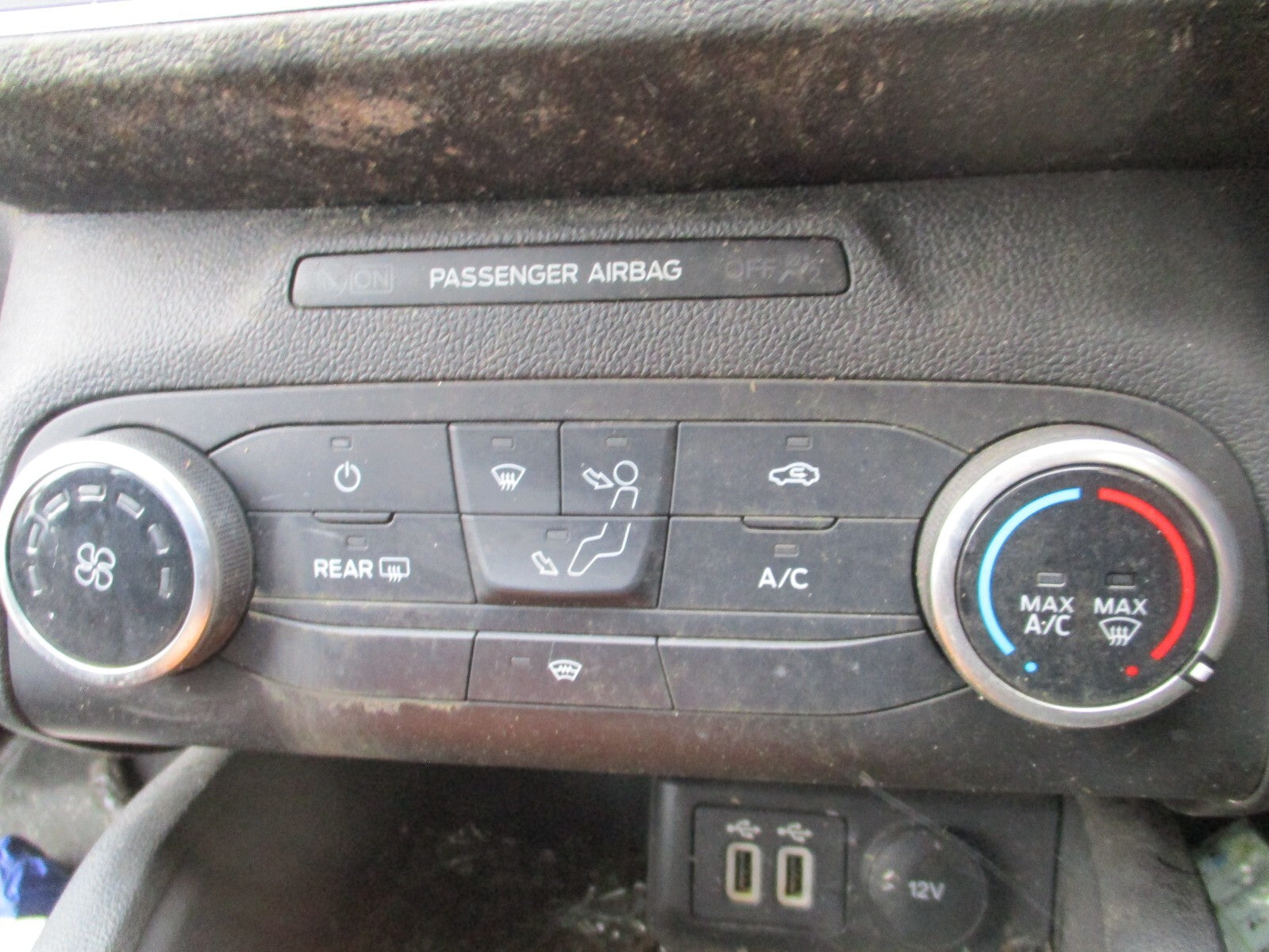 FORD FOCUS MK4 2021 HEATER AC CLIMATE CONTROL SWITCH PANEL