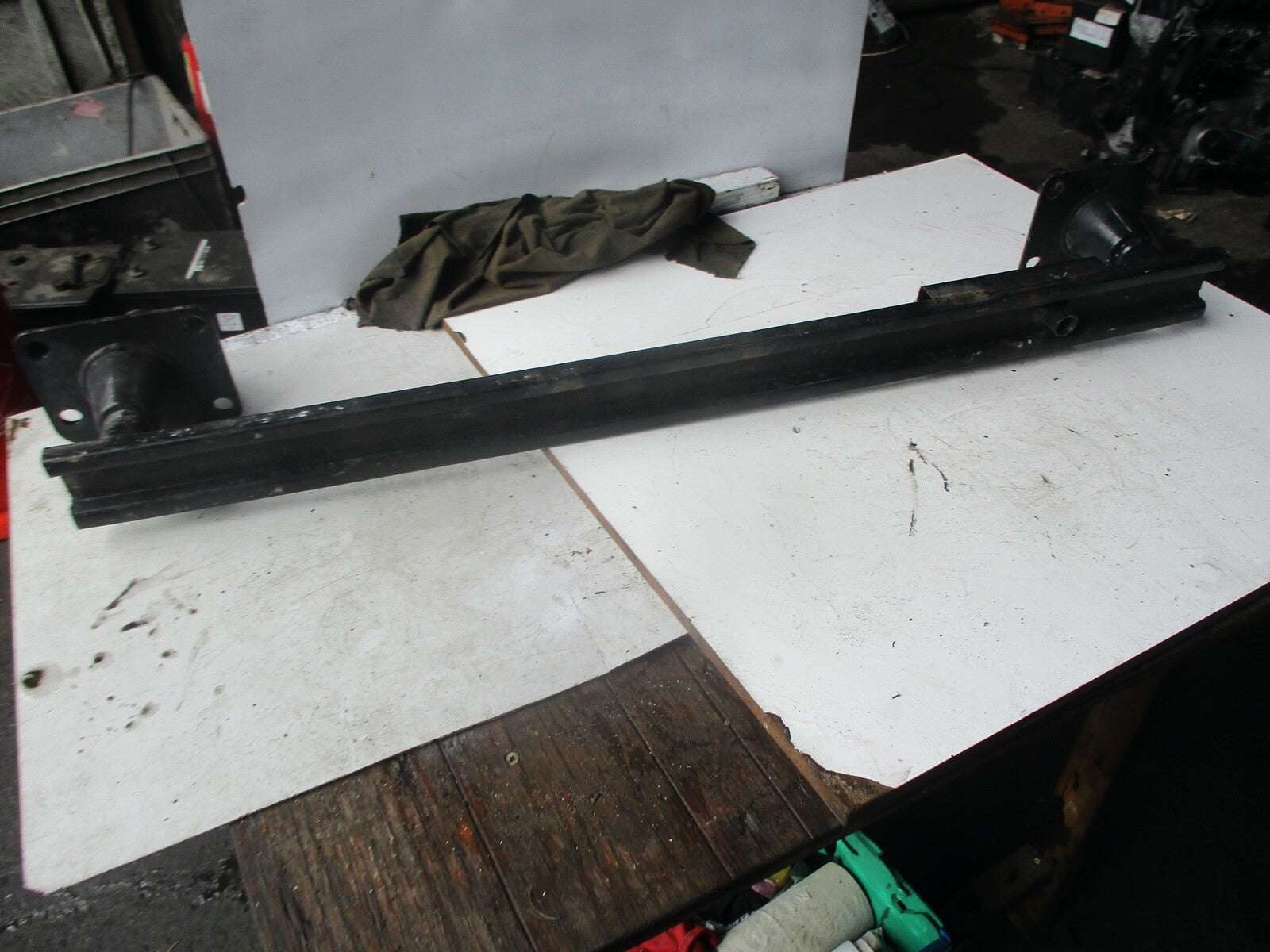 PEUGEOT 308 MK1 FRONT BUMPER REINFORCEMENT BAR 29054E03