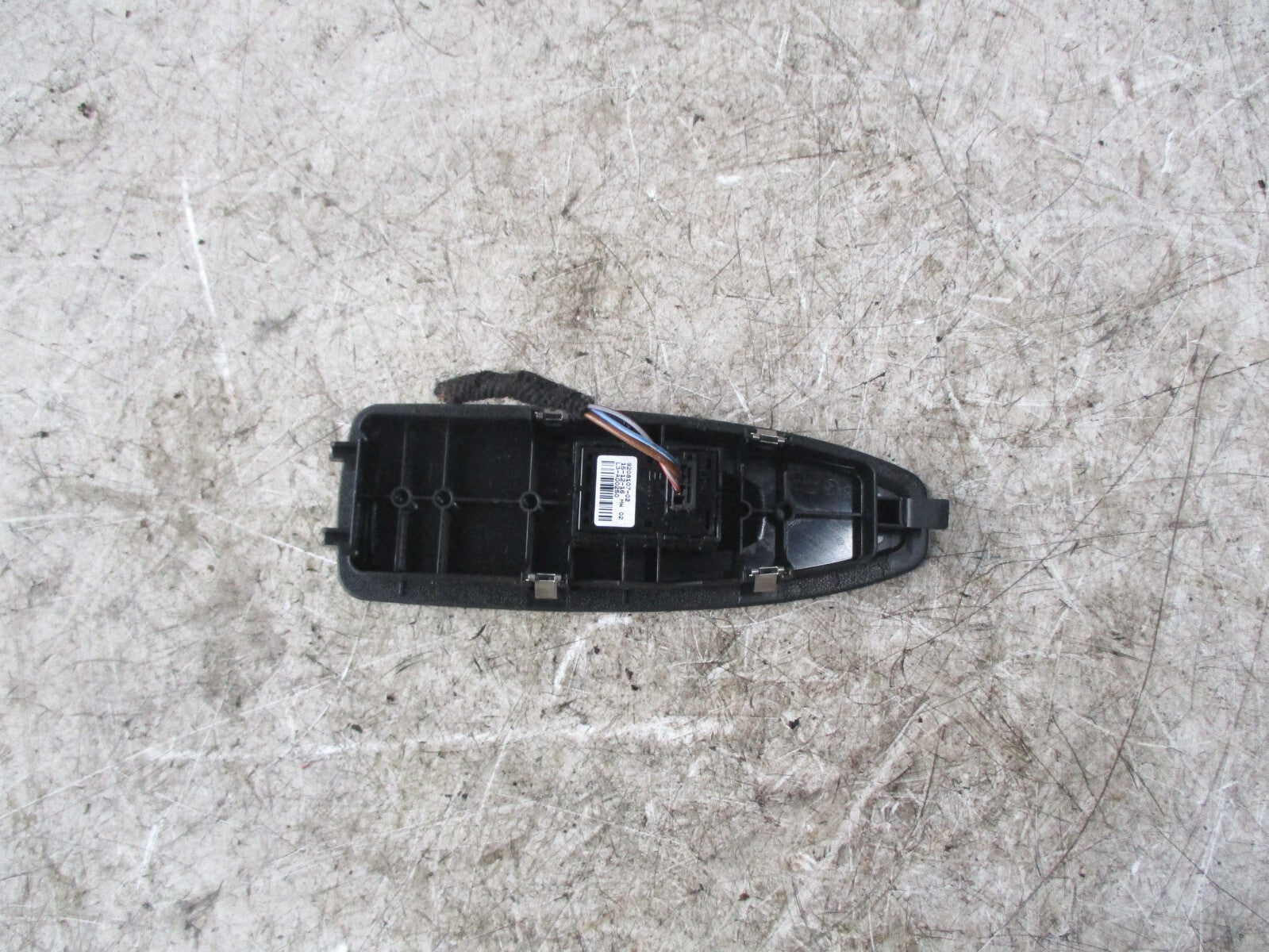 BMW F30 2017 PASSENGER SIDE FRONT WINDOW CONTROL SWITCH 920810702