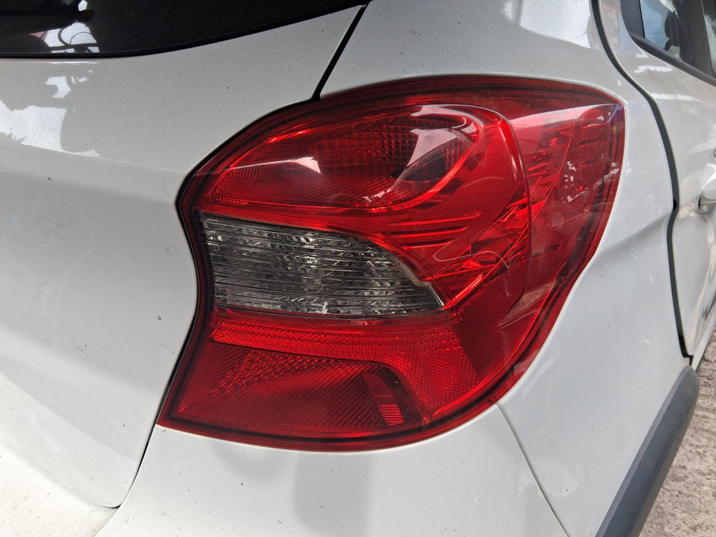 2018 FORD KA + PLUS HATCHBACK OSR DRIVER SIDE REAR TAIL LIGHT LAMP