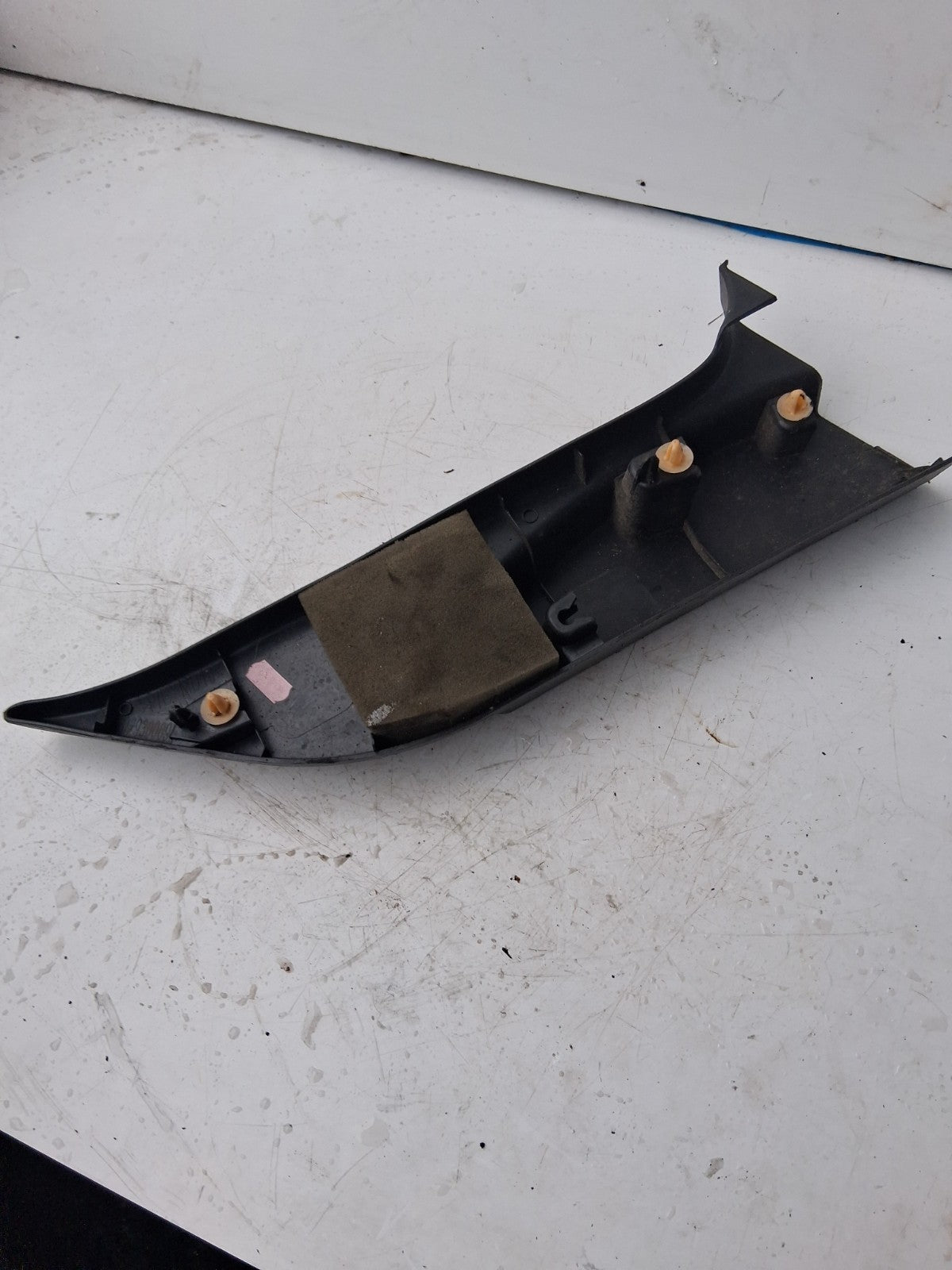 2013 RENAULT CLIO X98 MK4 OSF UPPER LEFT PASSENGER FRONT DOOR TRIM 802930009R