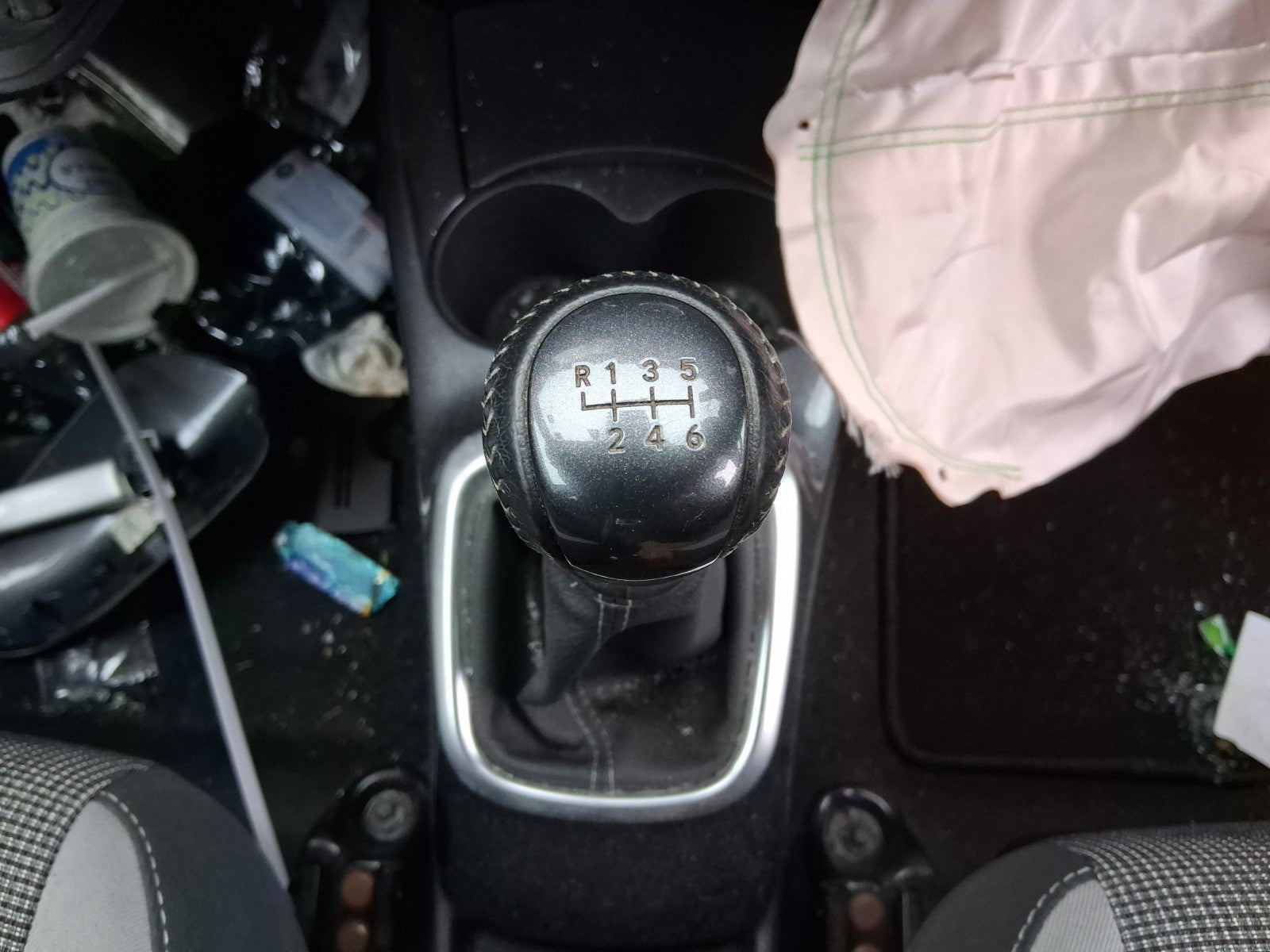 TOYOTA YARIS MK3 2019 6 SPEED MANUAL GEARSTICK GEARSHIFTER