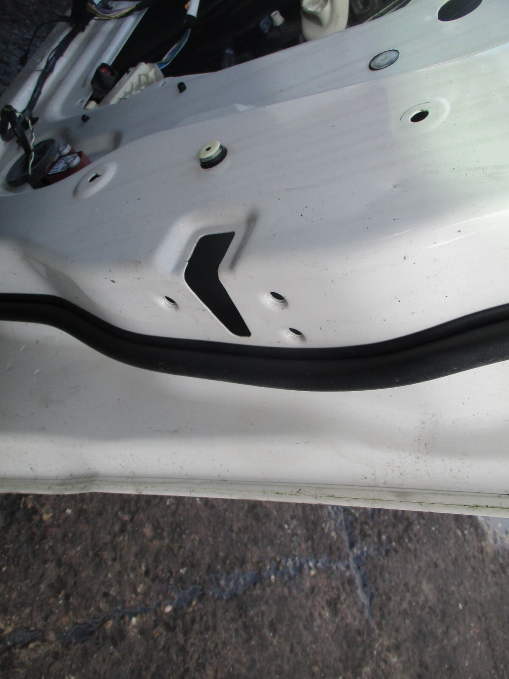 2009 RANGE ROVER SPORT l320 OSF DRIVER SIDE FRONT BARE DOOR ALASKA WHITE LRC 909