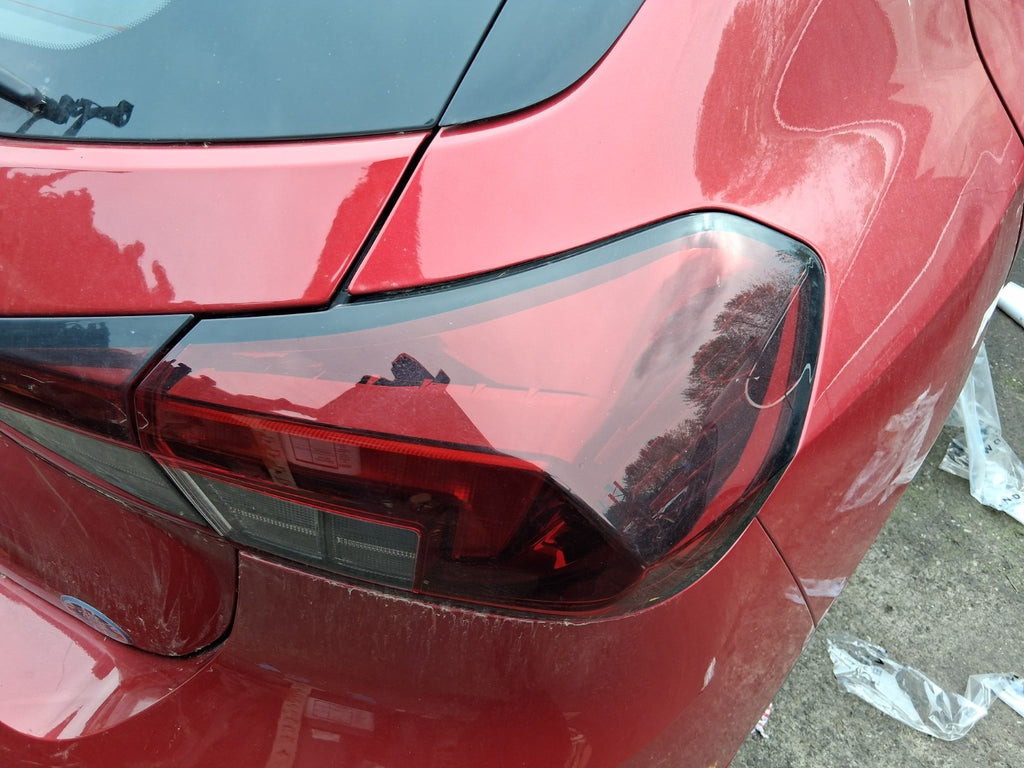 2020 VAUXHALL CORSA F HATCHBACK OSR DRVER SIDE REAR OUTER TAIL LIGHT LAMP