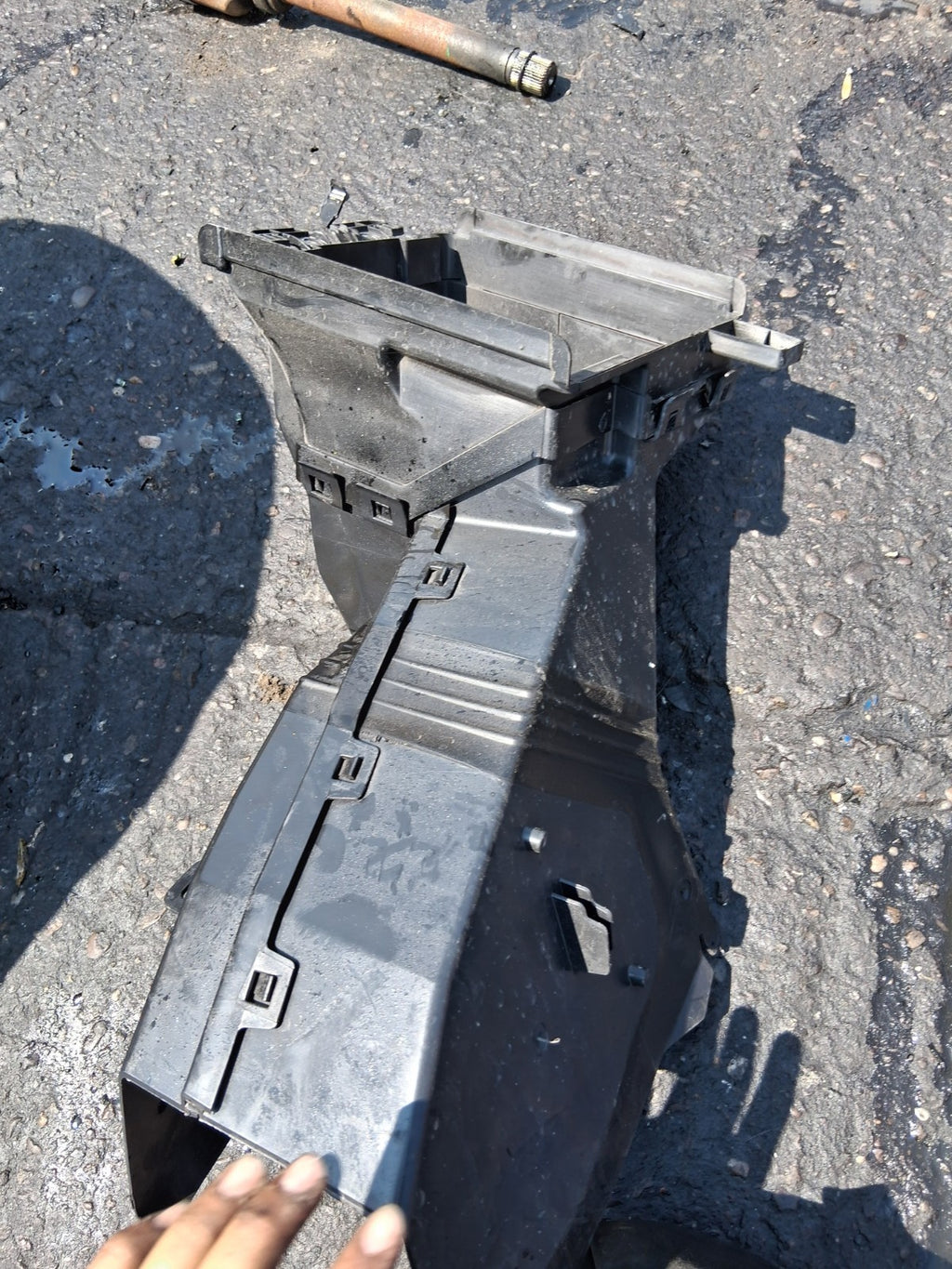 2024 DS AUTOMOBILES DS 7 1.5 DIESEL AIR INTAKE GUIDE DUCT 9828671380