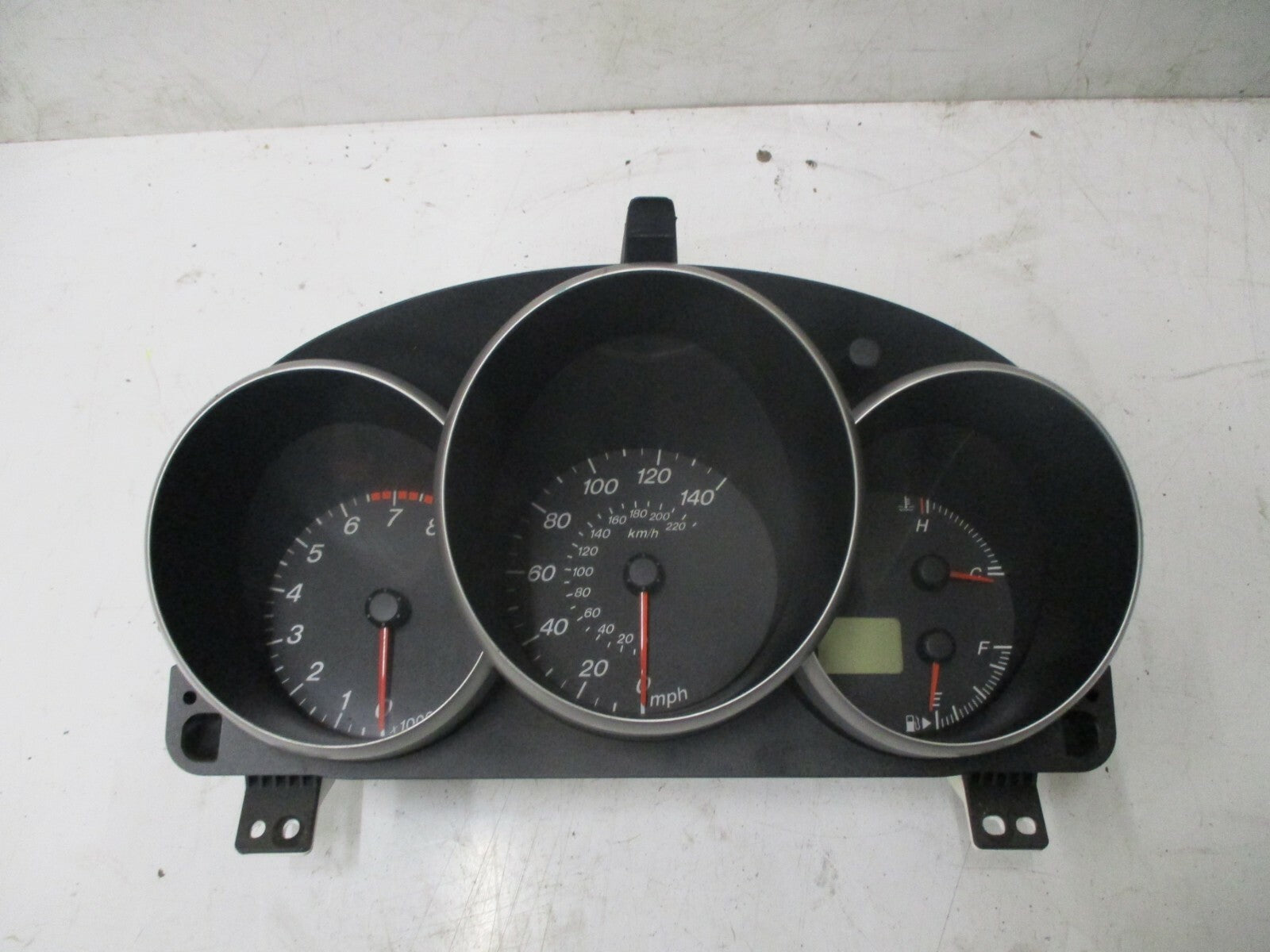 MAZDA 3 TS 1.6 105HP 2004 SPEEDO CLOCKS INSTRUMENT CLUSTER DIALS 4EBN8BB