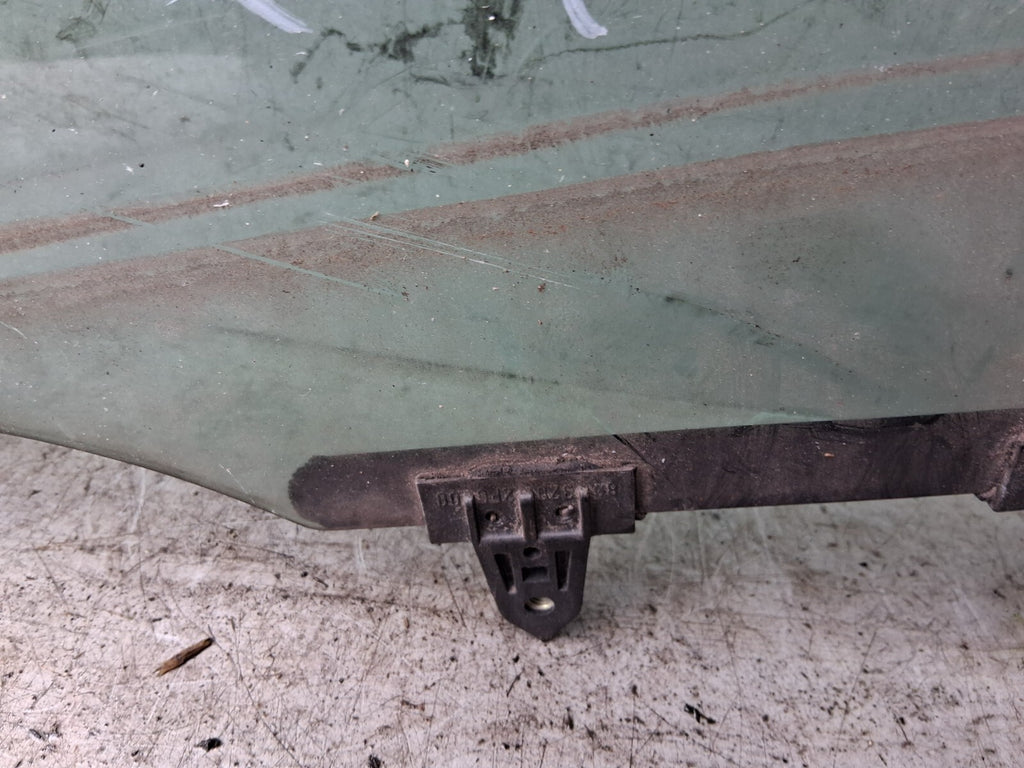 2006 NISSAN PATHFINDER OSF DRIVER SIE FRONT RIGHT WINDOW GLASS 43R000016