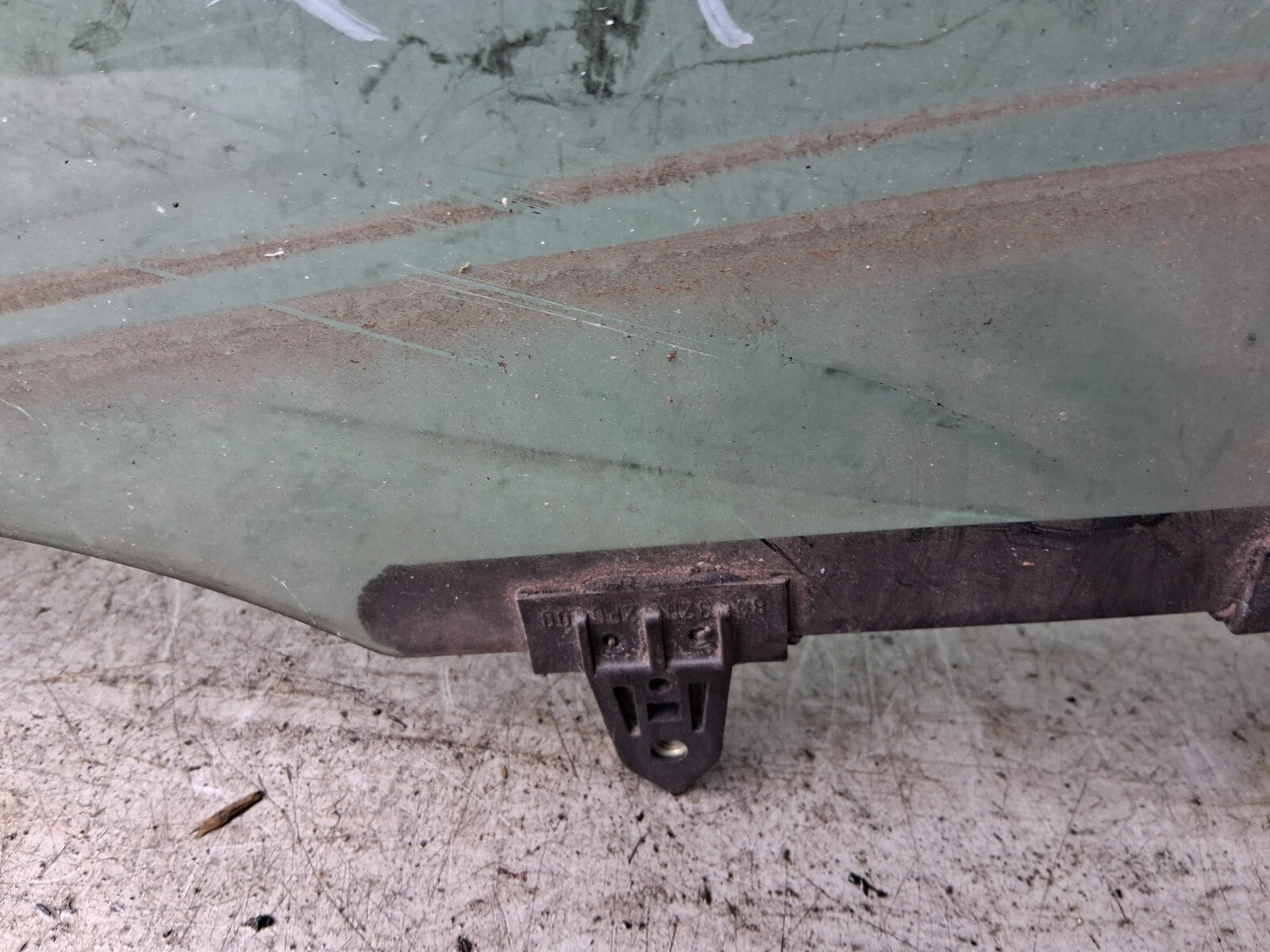 2006 NISSAN PATHFINDER OSF DRIVER SIE FRONT RIGHT WINDOW GLASS 43R000016