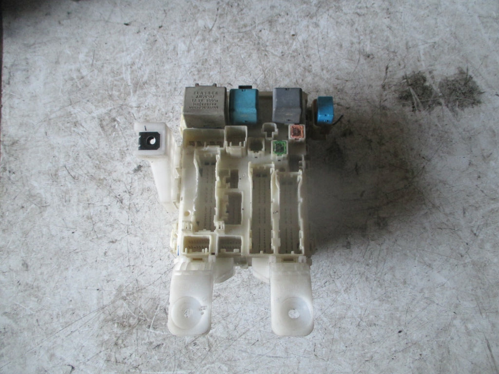 TOYOTA PRIUS 2005 XW20 HYBRID FUSE BOX