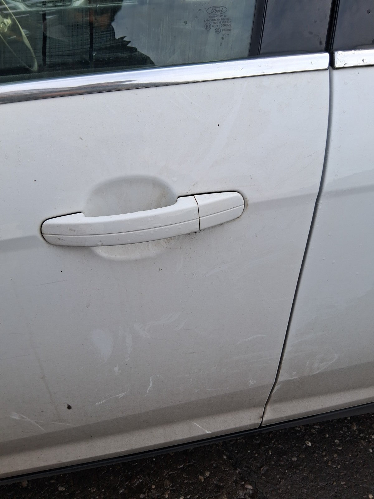 2013 FORD FOCUS MK3 HATCHBACK NSF PASSENGER SIDE FRONT LEFT BARE DOOR WHITE Z2