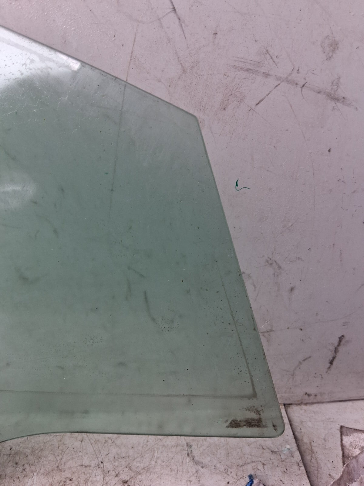 2012 HYUNDAI I40 OSF DRIVER SIDE FRONT RIGHT WINDOW GLASS 43R000384