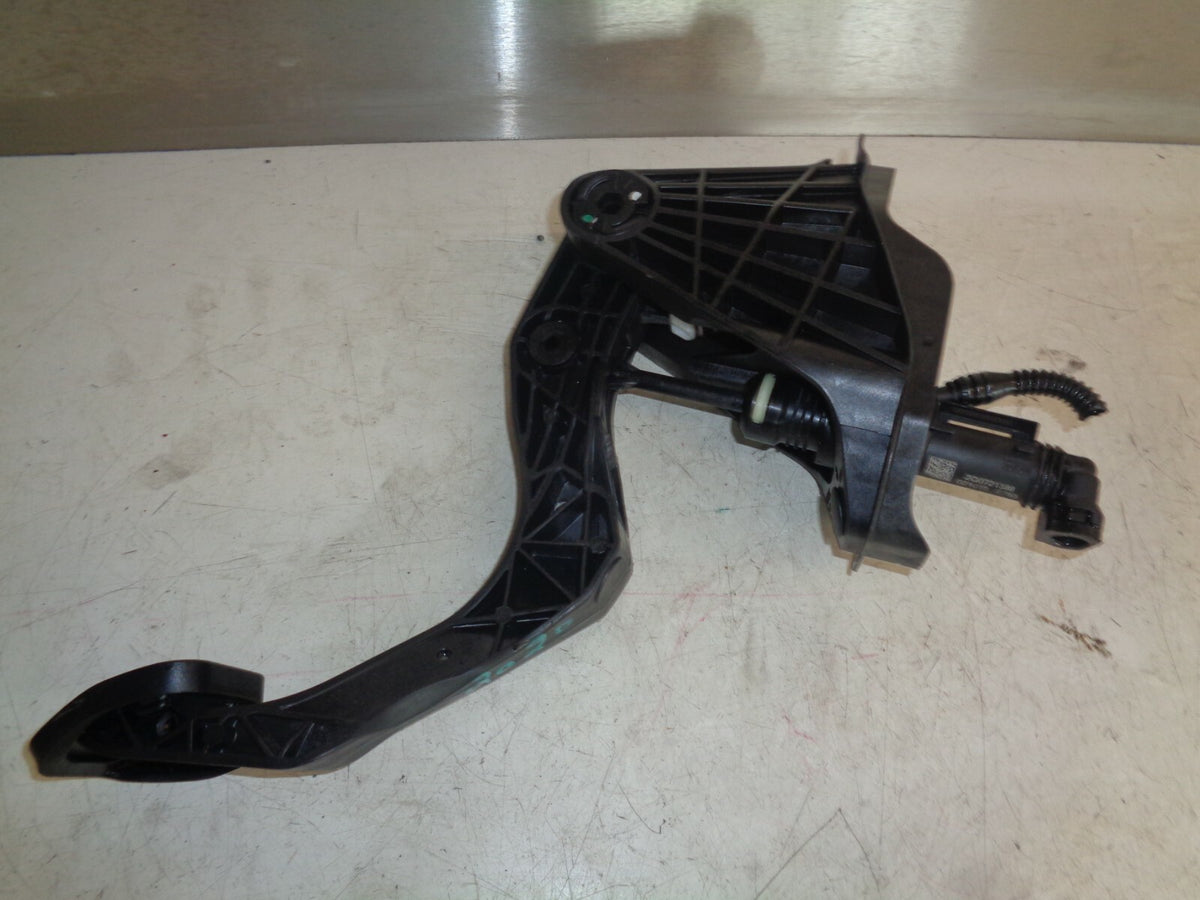 SKODA FABIA 2020 MK3 1.0 PETROL CLUTCH PEDAL ASSEMBLY 6C2721059L