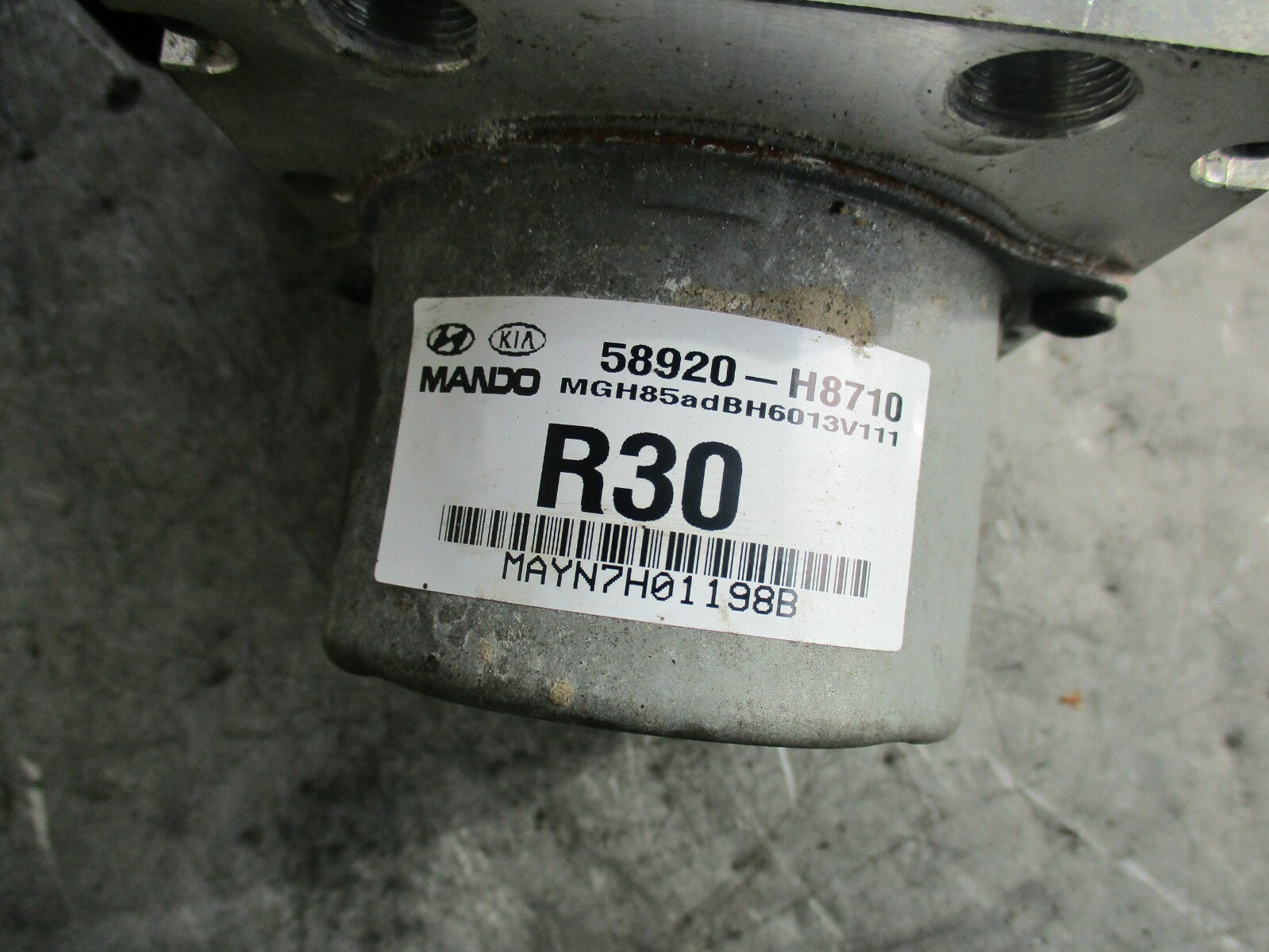 KIA RIO YB (MK4) 1.25 ABS PUMP & MODULE 58920H8710