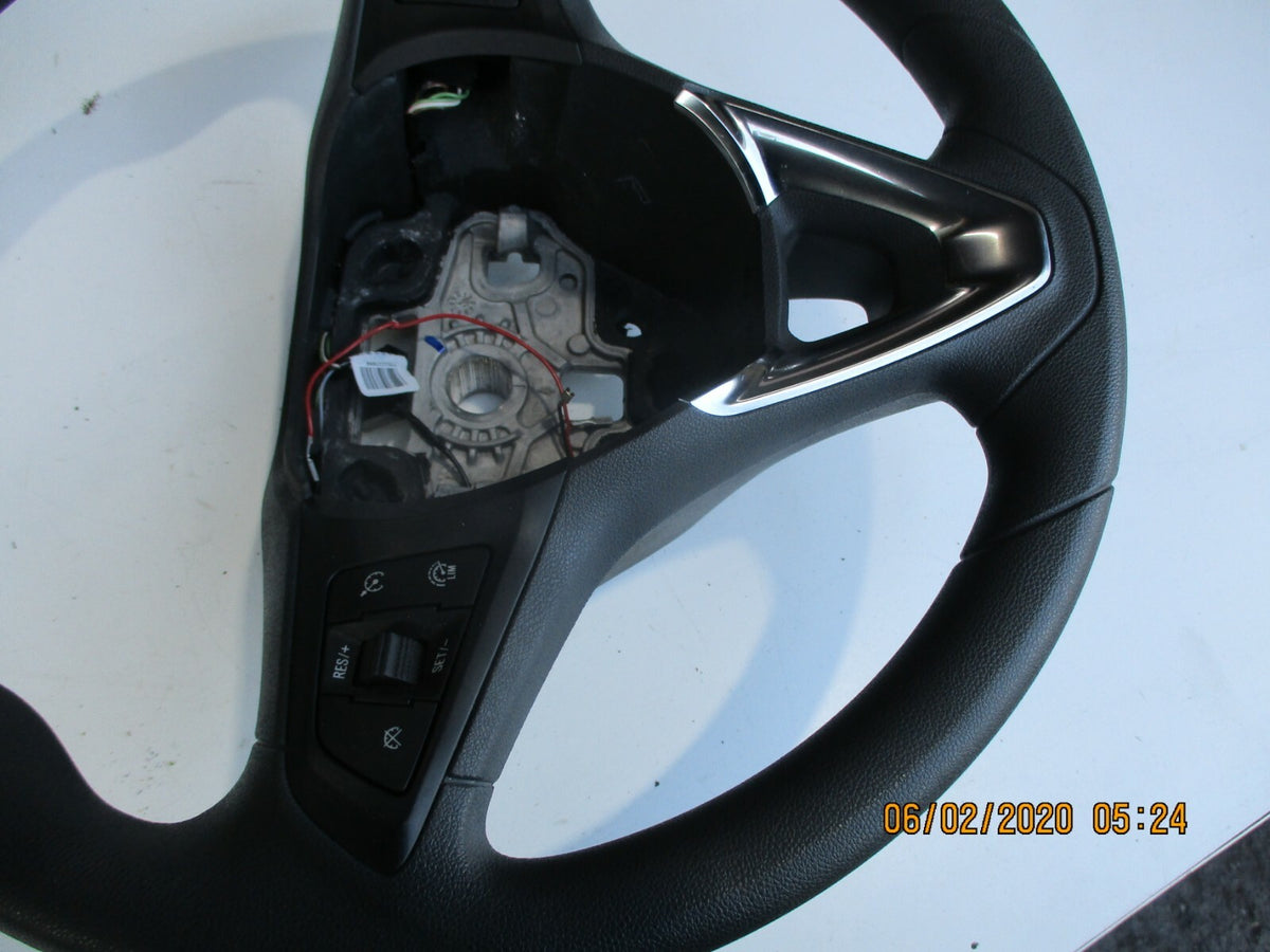 VAUXHALL VIVA 2016 MULTI FUNCTIONAL STEERING WHEEL AUDIO CONTROL SWITCH 42476678