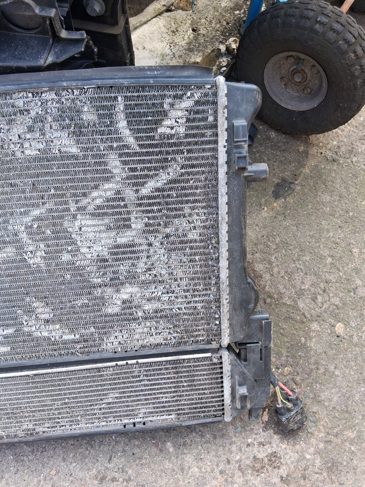 2013 VW VOLKSWAGEN GOLF MK7 1.6 DIESEL RADIATOR RAD PACK 5Q0121251EC