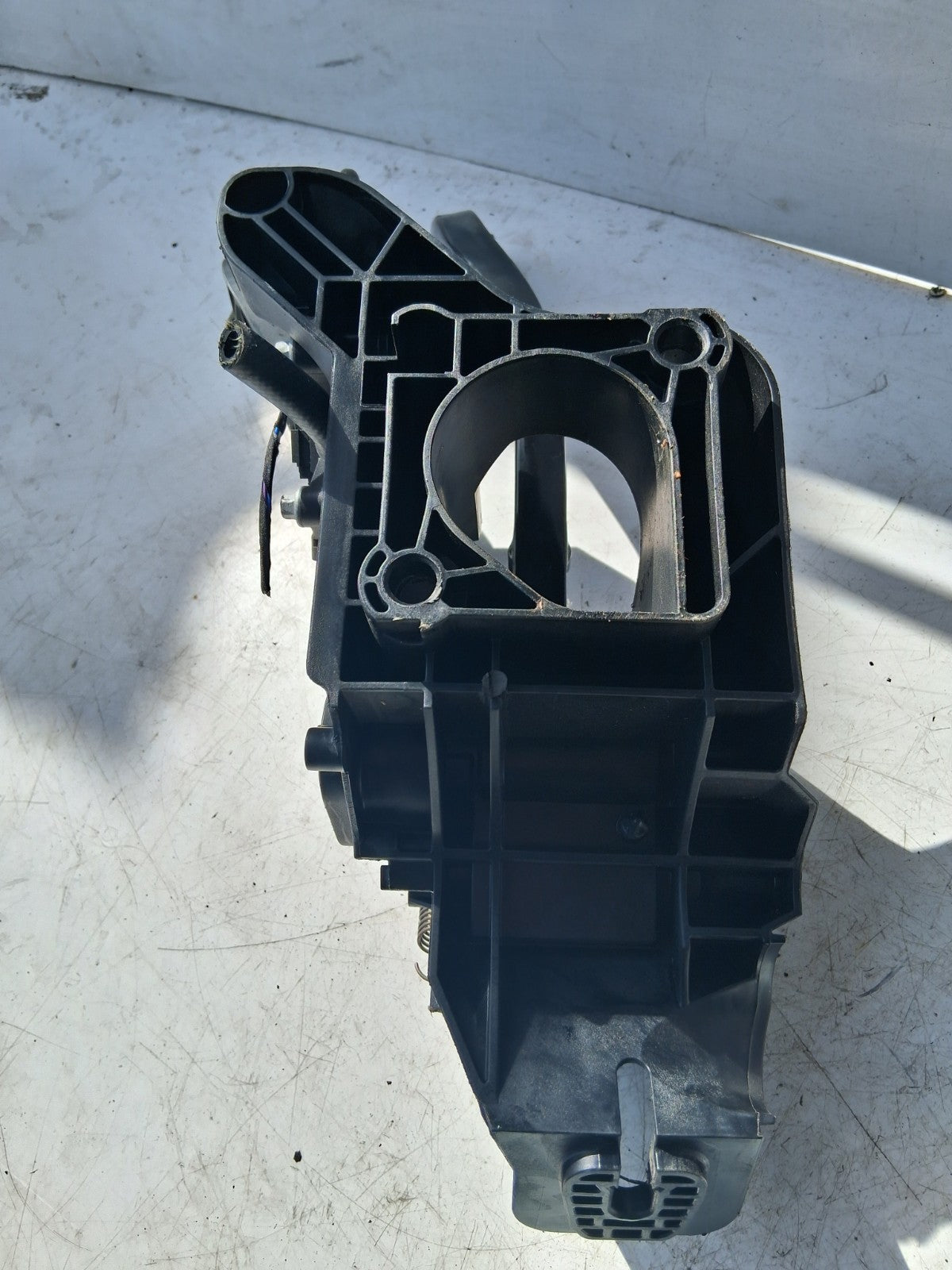 2024 BMW 2 SERIES FRONT AUTOMATIC COMPLETE PEDAL ASSEMBLY 6860677