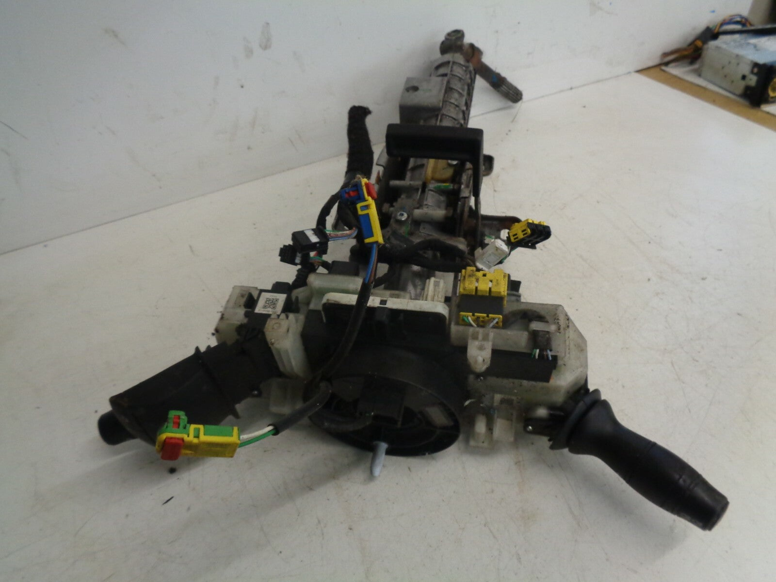 RENAULT LAGUNA ESTATE MK3 2007-2015 ELECTRIC STEERING COLUMN  + STALKS & SQUIBS
