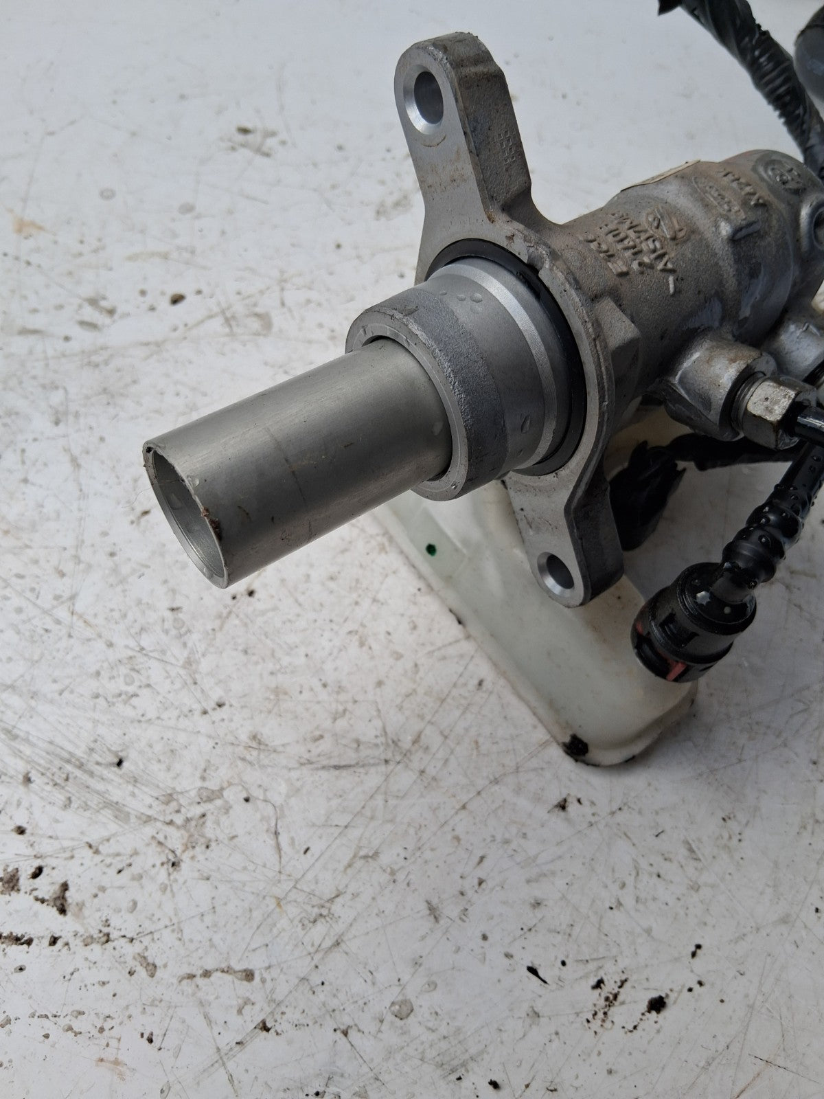2019 FORD GALAXY MK4 SEMI AUTO BRAKE MASTER CYLINDER E1GC2140B