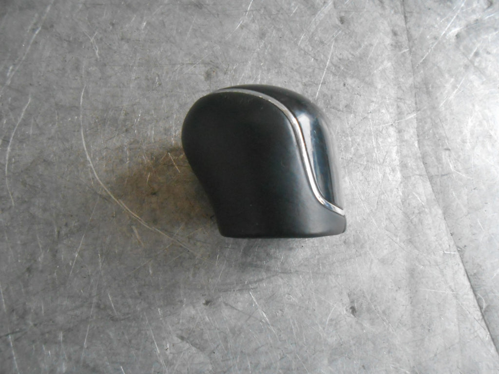 FORD MONDEO CD391 (MK5) 6 SPEED MANUAL GEAR KNOB & GAITER DG9R7P002MB