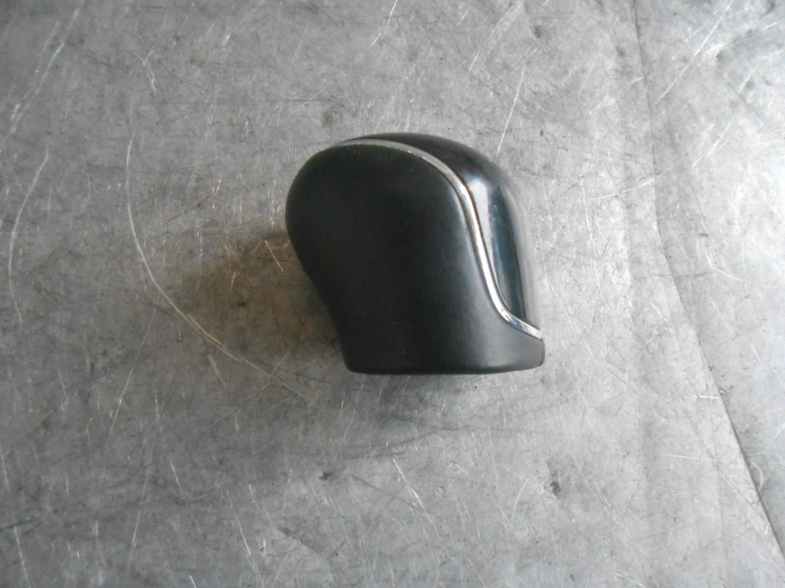 FORD MONDEO CD391 (MK5) 6 SPEED MANUAL GEAR KNOB & GAITER DG9R7P002MB