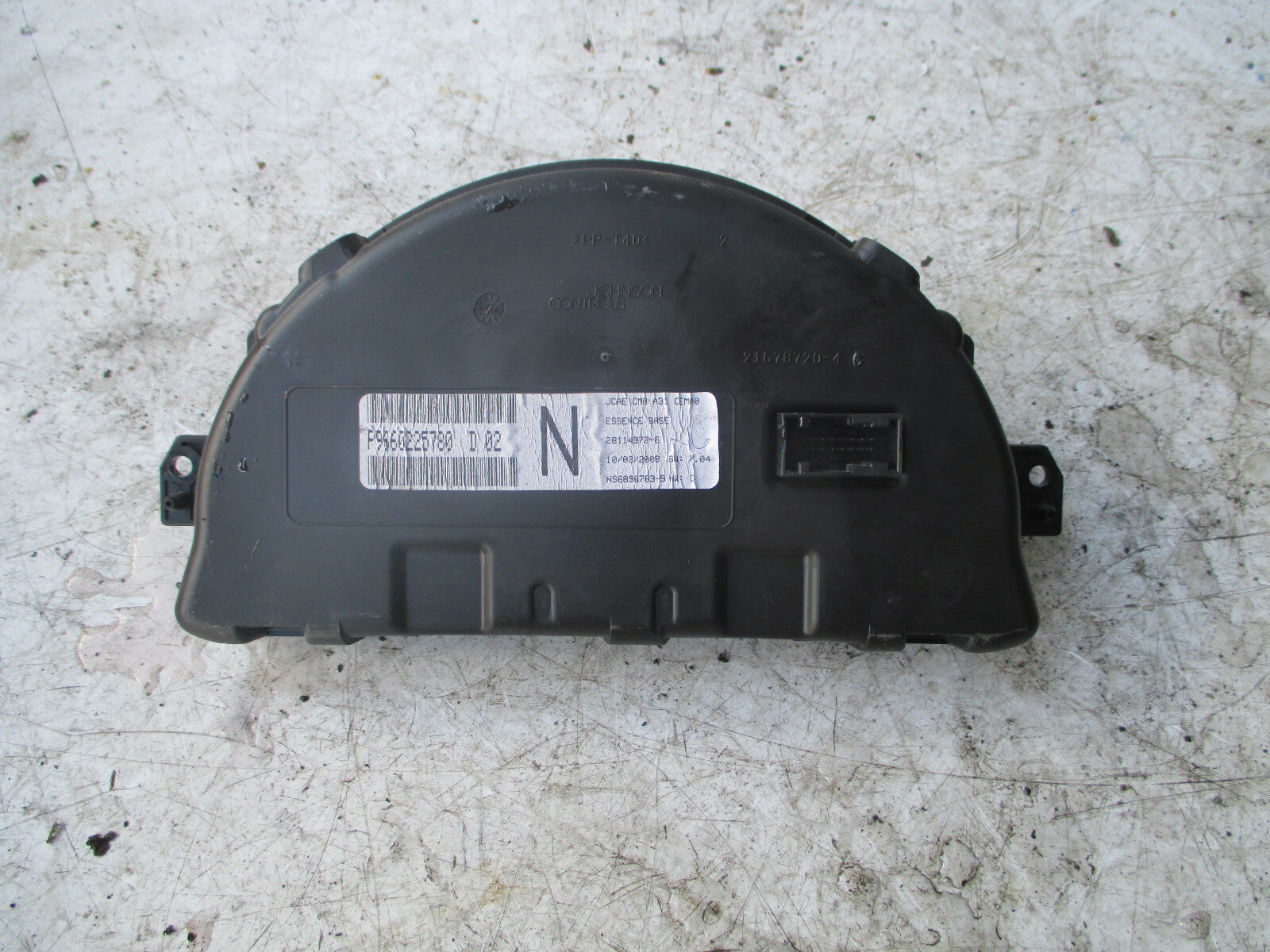 CITROEN C3 2006 MK1 1.6 PETROL SPEEDOMETER INSTRUMENT CLUSTER 9660225780