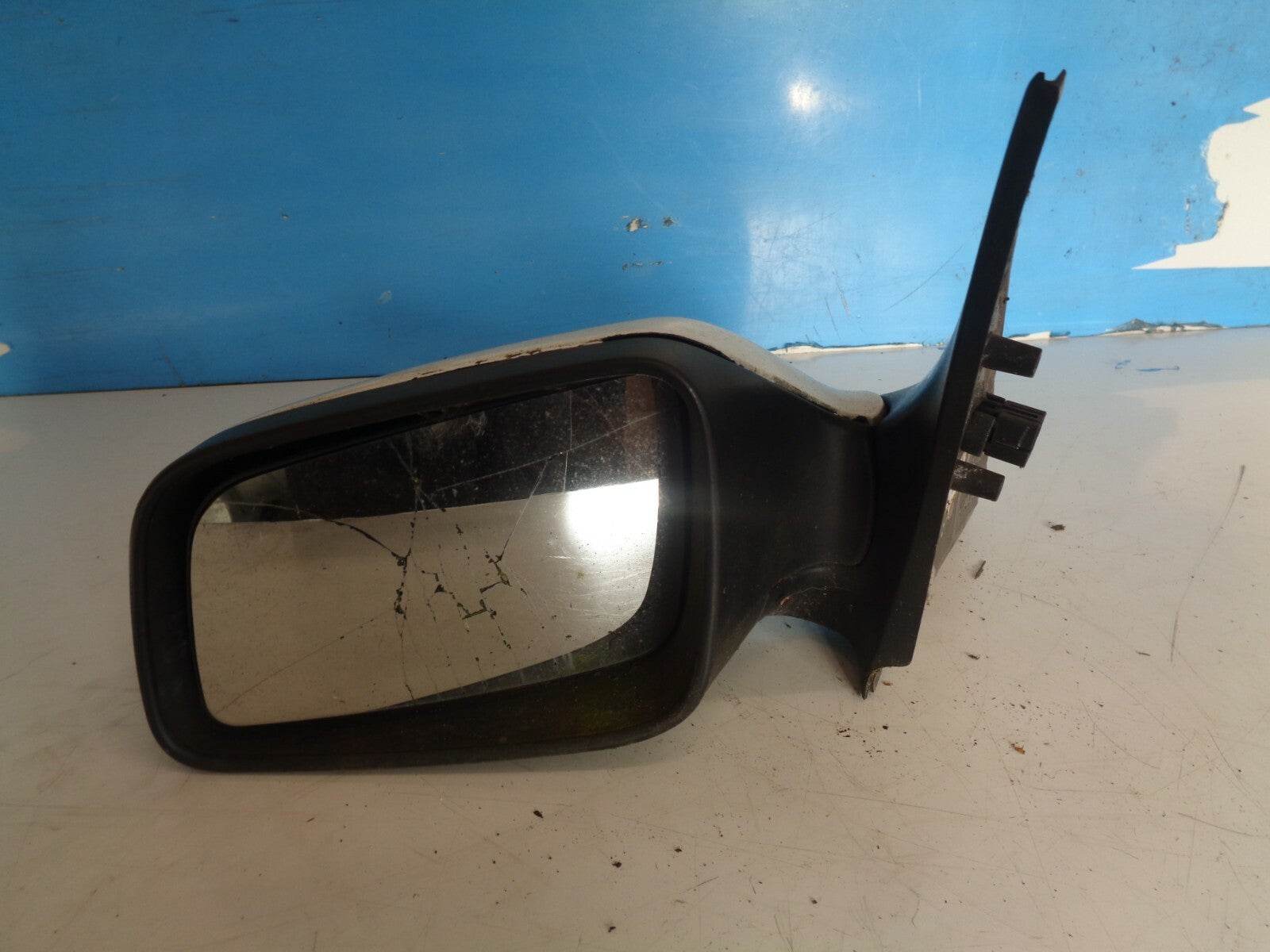 VAUXHALL ASTRA G MK4 2002 1.6 5 DR NS PASSENGER SIDE WING MIRROR WHITE 09142092