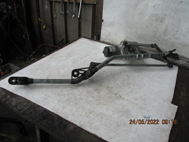 RENAULT SCENIC 2008 MK2 FRONT WIPER MOTOR LINKAGES 8200827016