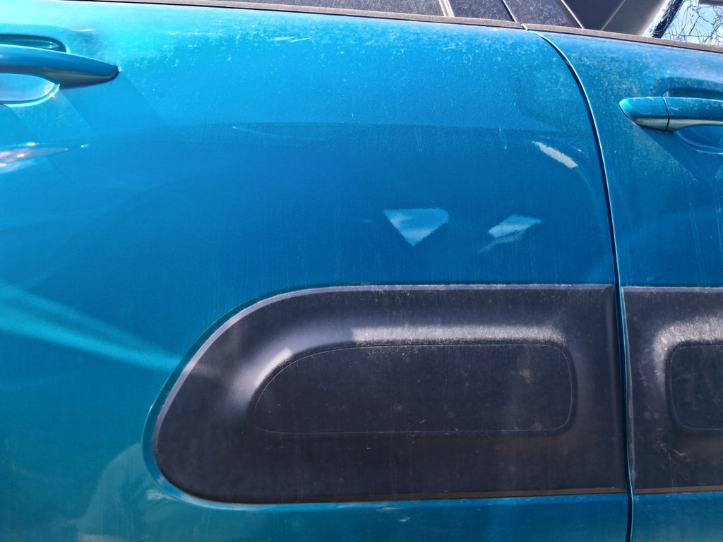 2023 CITREOEN C3 MK3 OSR DRIVER SIDE REAR BARE DOOR LOWER MOULDING TRIM