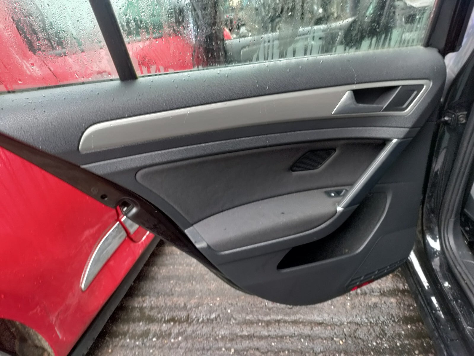 2017 VW VOLKSWAGEN GOLF MK7 NSR PASSENGER SIDE REAR DOOR CARD PANEL