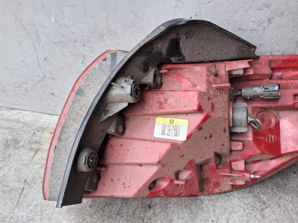 KIA SPORTAGE MK3 2012 OSR DRIVER SIDE REAR RIGHT TAIL LIGHT