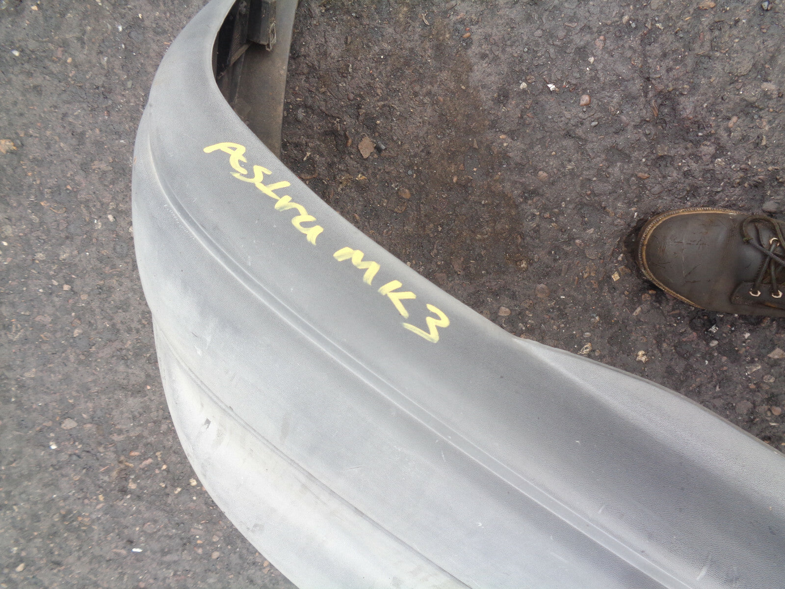 VAUXHALL ASTRA F MK3 1996 REAR COMPLETE BUMPER PLASTIC