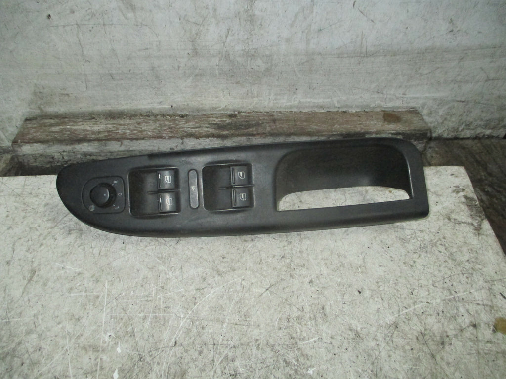 VW VOLKSWAGEN PASSAT 2007 B6 OSF DRIVER SIDE FRONT DOOR WINDOW SWITCH 1K4959857B