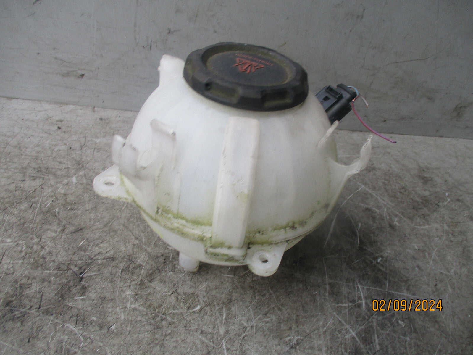 VW CADDY TYP 2K 2019 COOLANT EXPANSION TANK