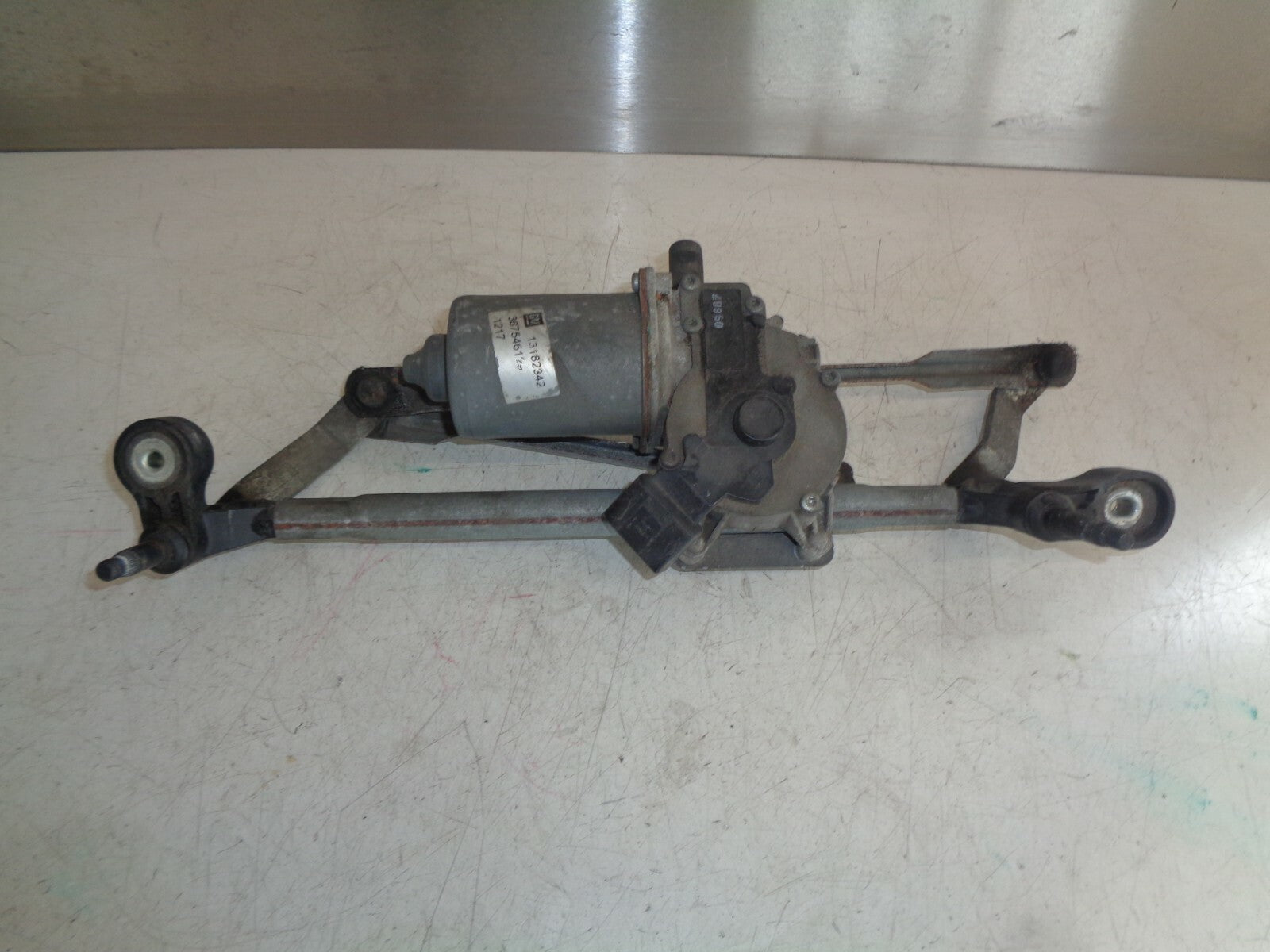 VAUXHALL CORSA D 2008 FRONT WINDSCREEN WIPER MOTOR & LINKAGE 13182342