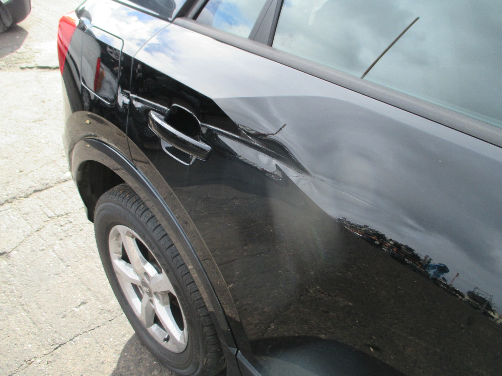 AUDI Q2 MK1 2020 OSR DRIVER SIDE REAR DOOR BARE BLACK