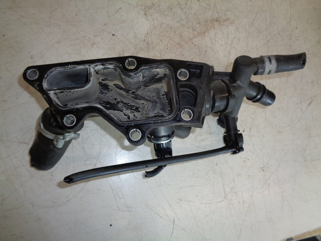 RENAULT CLIO MK4 2018 0.9 PETROL 3 CYLINDER THERMOSTAT HOUSING 110608635R