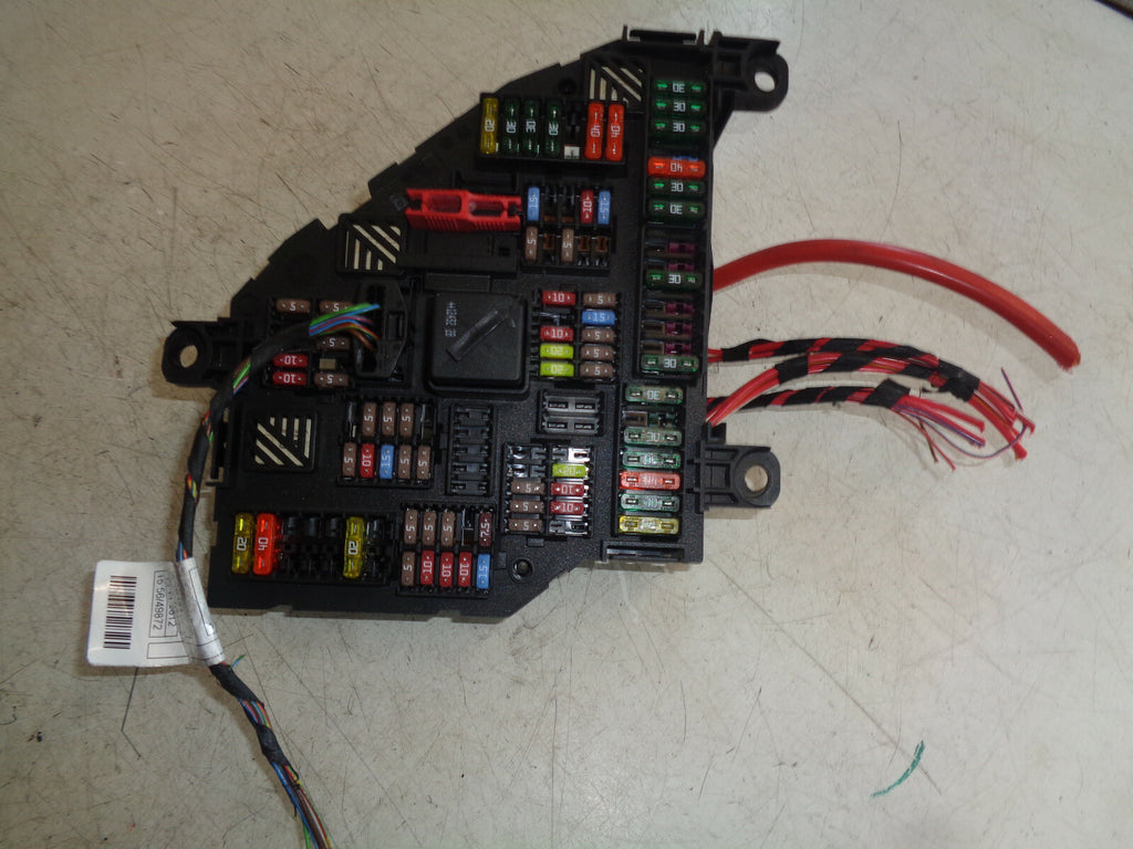 BMW 5 SERIES F10 2012 FRONT POWER DISTRIBUTION FUSE BOX 9264923