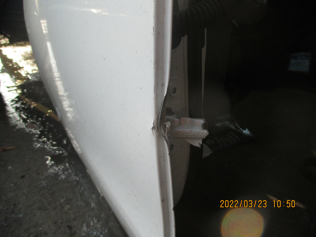 JAGUAR XE 2019 OSR DRIVER SIDE REAR BARE DOOR SHELL WHITE