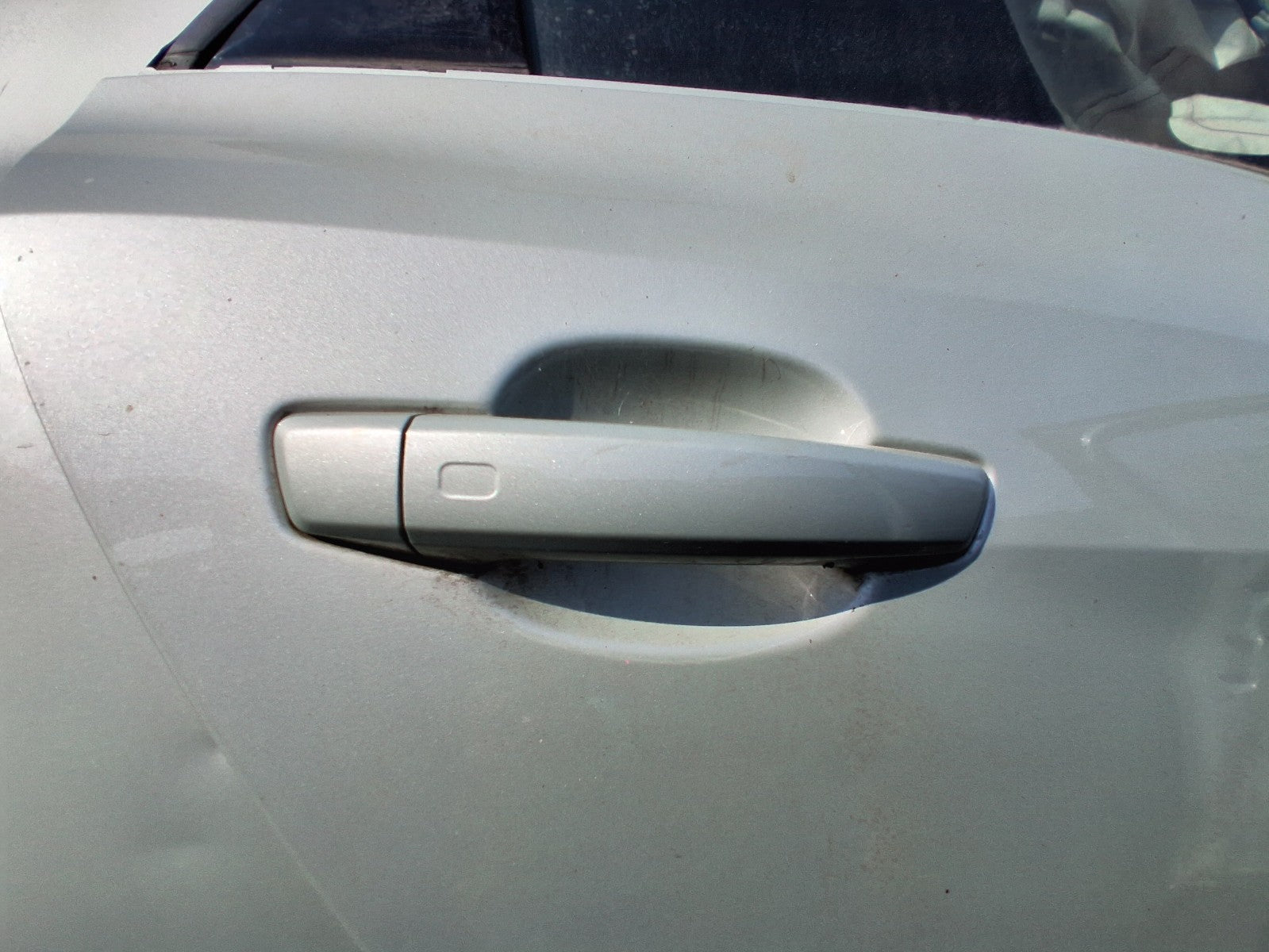 2023 AUDI A1 MK2 HATCH OSR DRIVER REAR DOOR HANDLE DEW SILVER METALLIC LX7E X7E