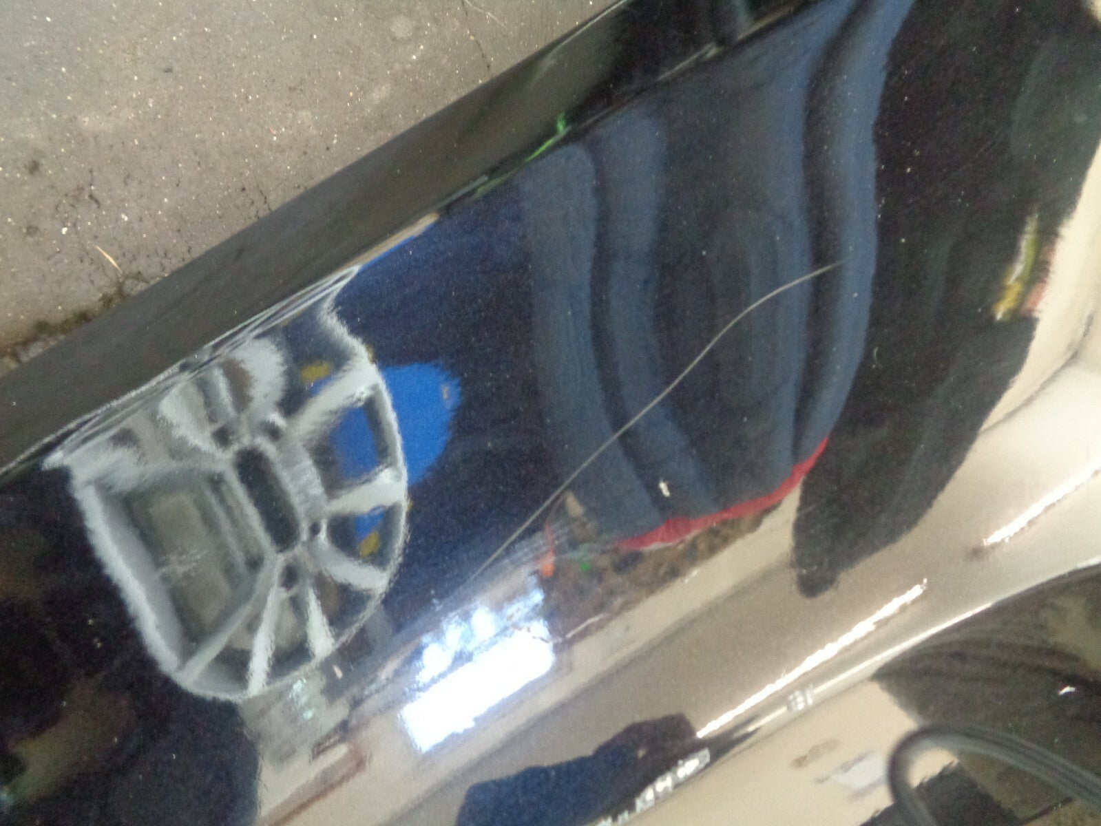 VW VOLKSWAGEN GOLF MK7 2015 PASSENGER SIDE FRONT WING PANEL BLACK SCRATCHED