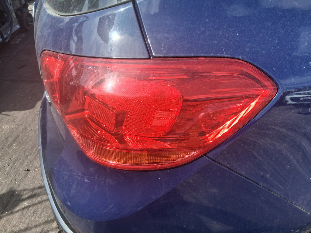 2013 VAUXHALL ASTRA J ESTATE OSR DRIVER SIDE REAR RIGHT OUTER TAIL LIGHT