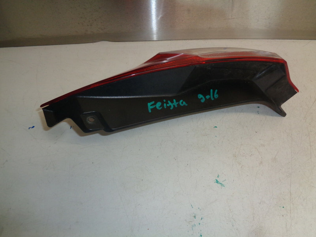 FORD FIESTA MK7 2016 OSR DRIVER SIDE REAR TAILLIGHT TAIL LAMP C1BB13404AE