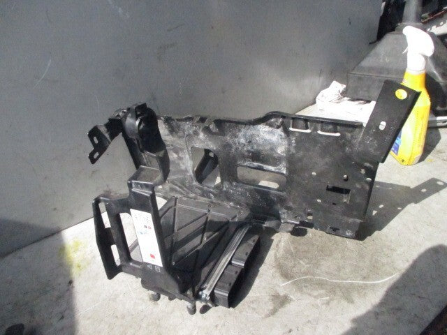 2024 VAUXHALL ASTRA L BATTERY TRAY BOX METAL MOUNTING 9815288480