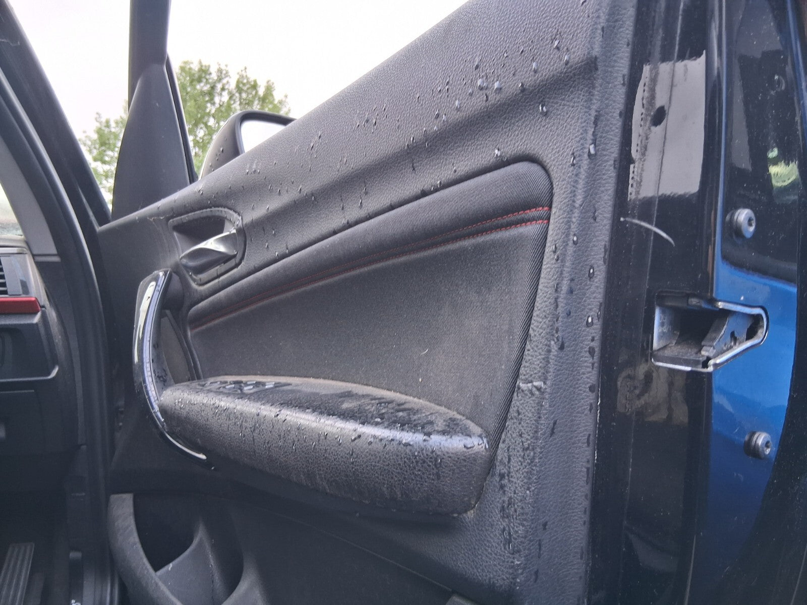2015 BMW 1 SERIES F20 LCI OSF DRIVER SIDE FRONT RIGHT DOOR CARD