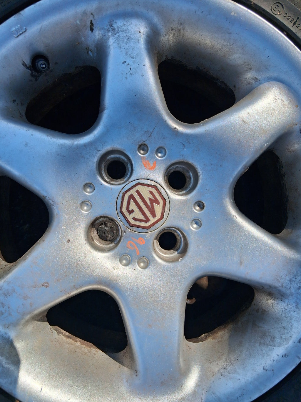 MG MGF 1996 MK1 15 INCH ALLOY WHEEL WITH TYRE 195/50R15