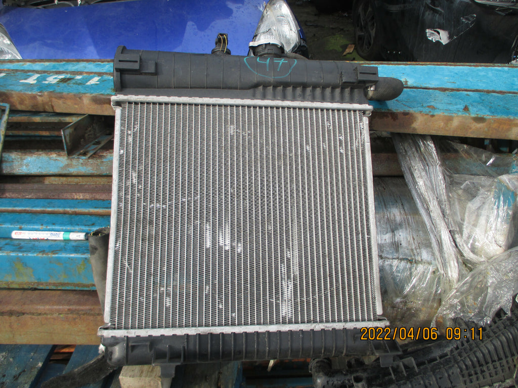 MERCEDES E CLASS W210 1996-2003 PETROL ENGINE COOLING RAD RADIATOR 62708A RP 47