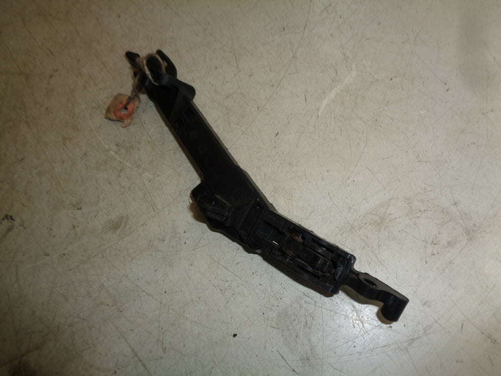 MINI COOPER R56 2009 GLOVE BOX LOCKING RELEASE MECHANISM