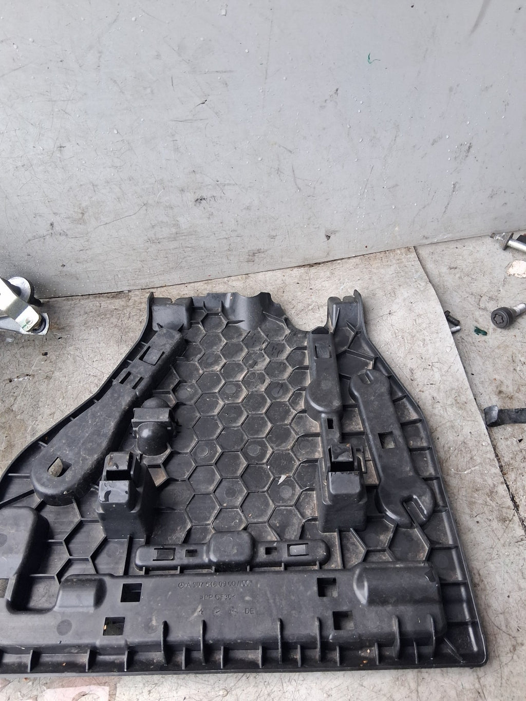 2024 MERCEDES SPRINTER TOOL KIT STORAGE COMPARTMENT A9075460900